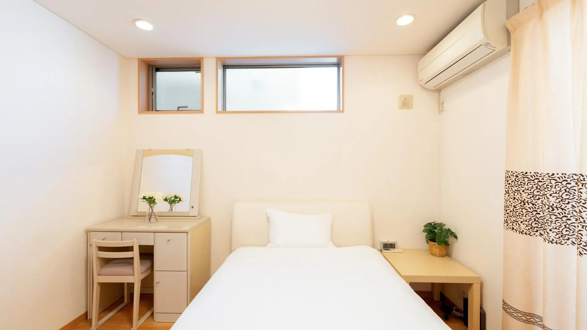 Higashi Shinjuku Modern House Villa Tokyo Japan